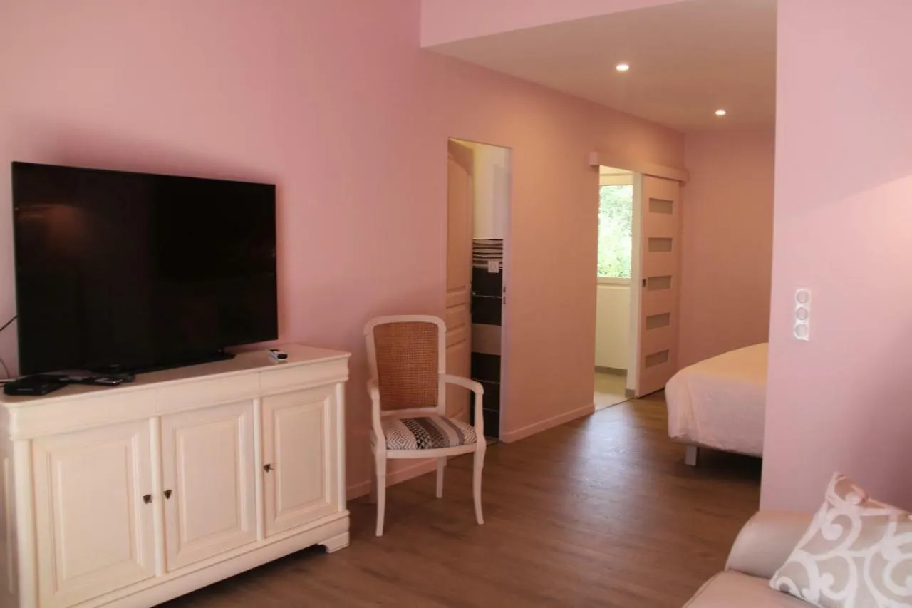 Le Hameau Fleur De Pierres , Chambre , Gite Et Table D'Hotes Murs  Gasthof Murs (Vaucluse)