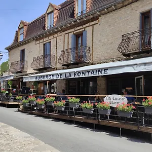 ** Hotel De La Fontaine Frankreich